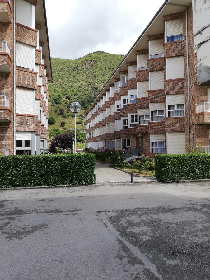 Apartamento Penalabra Потес Экстерьер фото